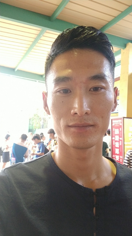 难得糊涂的第一张照片--辽宁上门女婿服务网